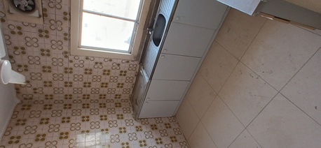 Salmaniya, Apartments/Houses, BHD 160/month,  2 BR,  2 Bhk Exclusive With Car Parking  Neat And Clean