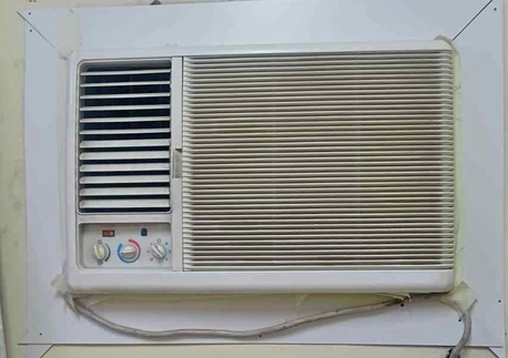 Al Malaz, Air Conditioners, SAR 300,  Hot And Cold Window Ac Available For Sale Exchange Possible With Old One