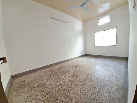 Hoora, Staff Accomodation, BHD 440,  █ Building (Best Price) █ 3 Floors █3 Flats █ In Horra█