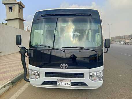 Cairo, Automotive, إيجار تويوتا كوستر الفخمة: رحلات آمنة ومري