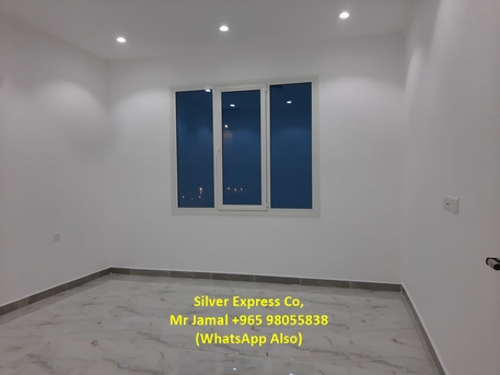 Kuwait City, Villas, KWD 1100,  600 Sq. Meter,  A Very Nice 600 Meter Huge Big Corner Villa In Wafra City.