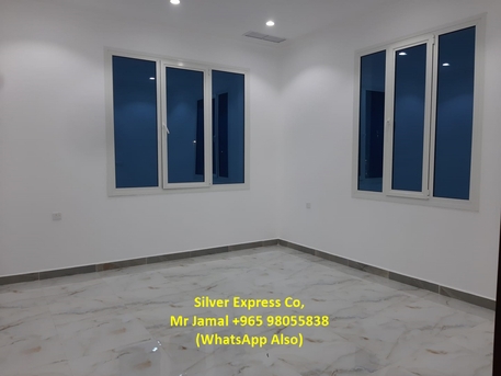 Kuwait City, Villas, KWD 1100,  600 Sq. Meter,  A Very Nice 600 Meter Huge Big Corner Villa In Wafra City.