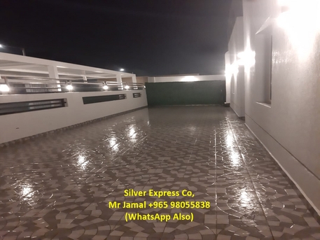Kuwait City, Villas, KWD 1100,  600 Sq. Meter,  A Very Nice 600 Meter Huge Big Corner Villa In Wafra City.