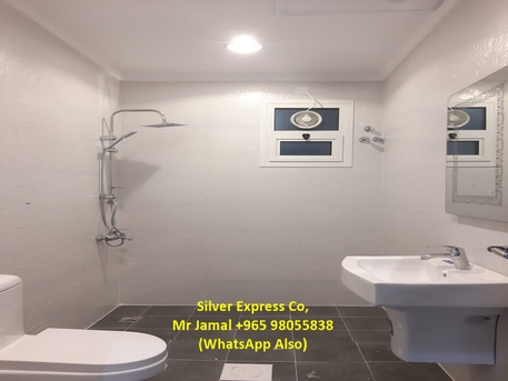 Kuwait City, Villas, KWD 1100,  600 Sq. Meter,  A Very Nice 600 Meter Huge Big Corner Villa In Wafra City.