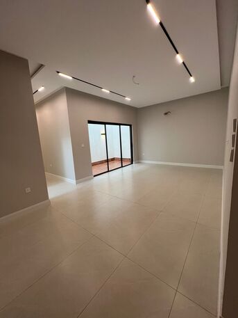 Al Rahmaniyah, Apartments/Houses, SAR 20000/year,  Furnished,  5 BR,  189 Sq. Meter,  Family Home For Rent - Jeddah, Al-Rahmaniyah Dt., On Imam Muhammad Saud University St.