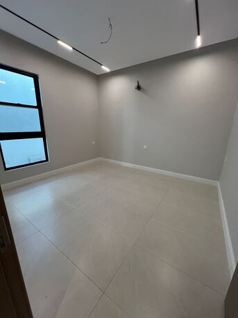 Al Rahmaniyah, Apartments/Houses, SAR 20000/year,  Furnished,  5 BR,  189 Sq. Meter,  Family Home For Rent - Jeddah, Al-Rahmaniyah Dt., On Imam Muhammad Saud University St.