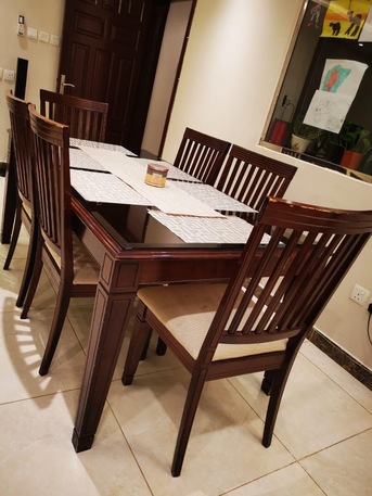 Riyadh, Furniture, SAR 550,  Dining Table For Sale