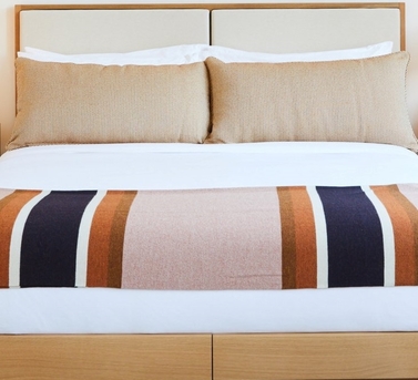 Kuwait City, Apartments/Houses, KWD 400/month,  Furnished,  2 BR,  Tastefully Furnished 2 Bedroom Apt In Fintas