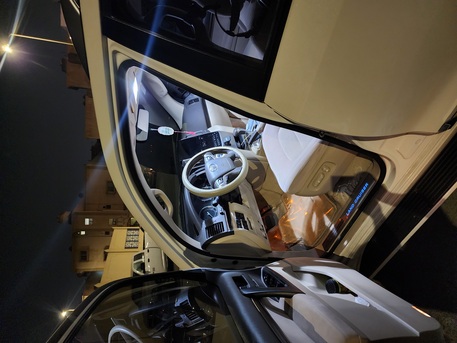 Riyadh, Vehicles, Cars & Trucks , SAR 210000,  Toyota Land Cruiser Grand Touring,  2019,  Automatic,  181000 KM,