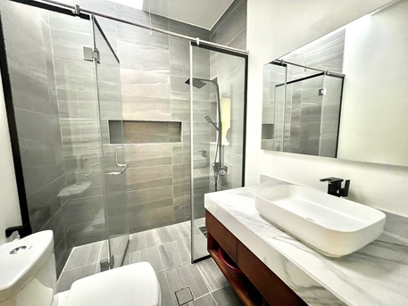 Saar, Villas, BHD 800,  300 Sq. Meter,  Elegant 4BR Semi-Furnished Villa In Saar | Private Backyard