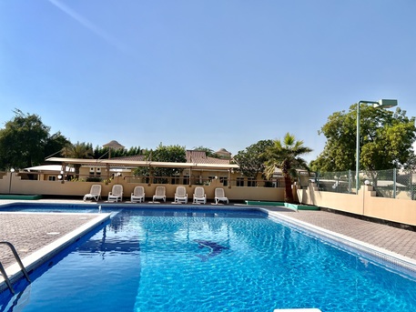 Saar, Villas, BHD 800,  300 Sq. Meter,  Elegant 4BR Semi-Furnished Villa In Saar | Private Backyard