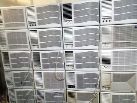 Ad Diriyah, Air Conditioners, SAR 300,  Good Condition Hot And Cold Window Air Conditioner Available For Sale