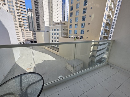 Juffair, Apartments/Houses, BHD 330/month,  Furnished,  1 BR,  Breath Taking | Ultra-Modern | Balcony | Free Wifi | In New Juffair
