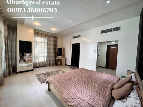 Juffair, Apartments/Houses, BHD 370/month,  Furnished,  2 BR,  140 Sq. Meter,  LUXURY 2 BEDROOM 3 BATHROOMS IN JUFFAIR