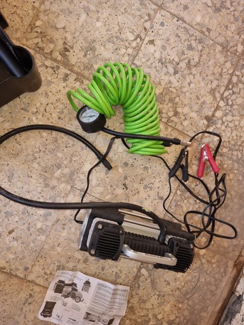 Dhahran, Auto Parts, SAR 250,  Tyre Inflator For Sale (Portable Air Compressor For Car)