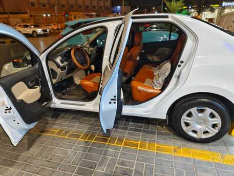 Al Malaz, Household Items, SAR 17000,  Car Renault Symbol