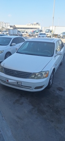 Manama, Vehicles, Cars & Trucks , BHD 1050,  Toyota Avalon,  2001,  Automatic,  480 KM,   XLS V6  For Sale , ZERO ACCIDENT , Small Leakage