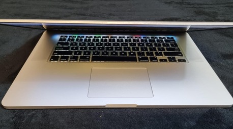 Riyadh, Computers, SAR 1599,  Big Offer Today -Retina Mac Book Pro -Intel Core I7 With 2GB Graphics Card- Big Sc