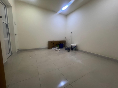 Mahooz, Apartments/Houses, BHD 140/year,  1 BR,  EXCELLENT STUDIO FLAT FOR RENT CLOSE TO MEGA MART ONLY AC AND LIGHTS PROVIDING AFFORDABLE