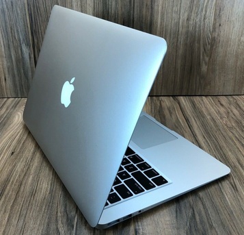 Riyadh, Computers, SAR 1299,  Apple Mac Book Air- OS Installed 2024- Intel Core I5 Pro- Ram 8GB- SSD 128GB- Screen 13.3