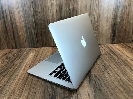 Riyadh, Computers, SAR 1299,  Apple Mac Book Air- OS Installed 2024- Intel Core I5 Pro- Ram 8GB- SSD 128GB- Screen 13.3