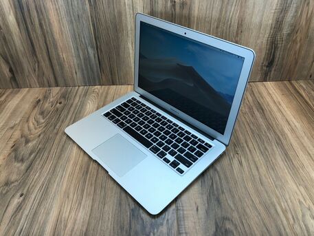 Riyadh, Computers, SAR 1299,  Apple Mac Book Air- OS Installed 2024- Intel Core I5 Pro- Ram 8GB- SSD 128GB- Screen 13.3