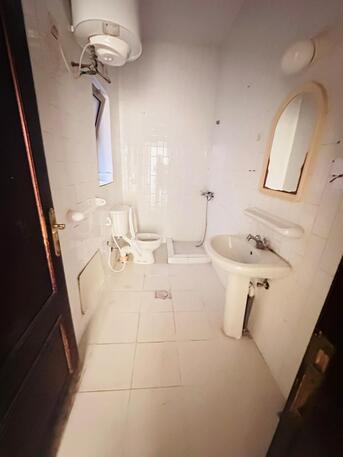 Gudaibiya, Apartments/Houses, BHD 210/month,  2 BR,  Flat For Rent In Gudaibiya With EWA Nearby Octave