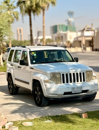 Riyadh, Vehicles, Cars & Trucks , SAR 15000,  Jeep Liberty,  2012,  Automatic,  350000 KM,   Cherokee