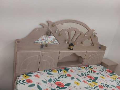 Jeddah, Furniture, WANT TO SALE A BED SET