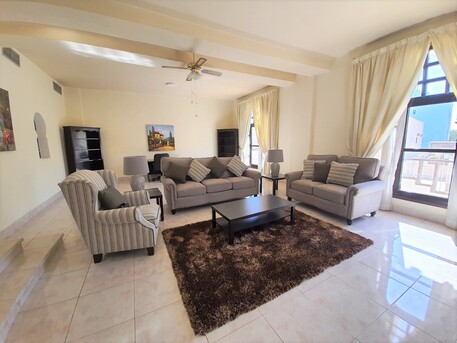 Kuwait City, Villas, KWD 600,  Furnished,  Available Villa For Rent