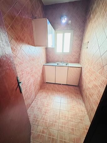 Gudaibiya, Apartments/Houses, BHD 140/month,  2 BR,  Flat For Rent In Gudaibiya Without EWA Nearby Bahrain Pride