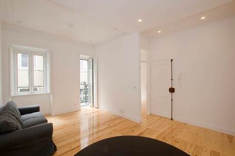 Lisbon, Real Estate For Sale, EUR 480000,  2 BR,  70 Sq. Meter,  2 Bedroom Apartment For Sale In Lapa