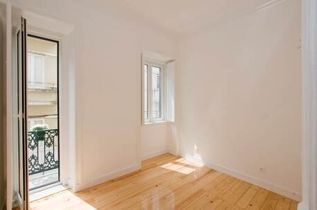 Lisbon, Real Estate For Sale, EUR 480000,  2 BR,  70 Sq. Meter,  2 Bedroom Apartment For Sale In Lapa