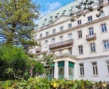 Lisbon, Real Estate For Sale, EUR 260000,  Studio,  75 Sq. Meter,  Office In Monte Estoril In Private Condominium With Parking