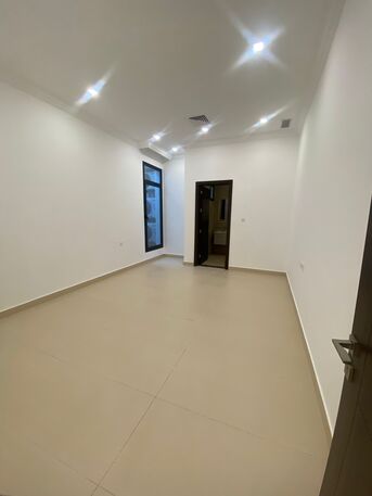 Kuwait City, Apartments/Houses, KWD 1250/month,  6 BR,  For Rent: Six-bedroom Basement Apartment In Abu Fatira