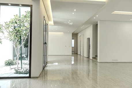 Kuwait City, Apartments/Houses, KWD 4500/month,  5 BR,  Shwuaikh &ndash; Exclusive, Five Bedroom Villa W/pool