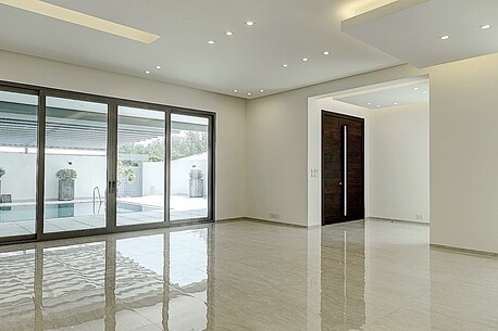 Kuwait City, Apartments/Houses, KWD 4500/month,  5 BR,  Shwuaikh &ndash; Exclusive, Five Bedroom Villa W/pool