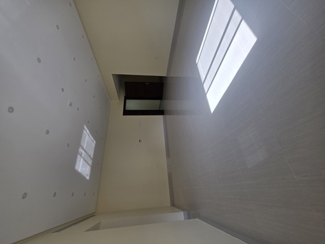 Mahooz, Apartments/Houses, BHD 350/month,  3 BR,  @3BATHROOM Hall Kitchen Without Electricity Car Parking