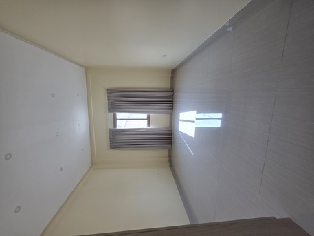 Mahooz, Apartments/Houses, BHD 350/month,  3 BR,  @3BATHROOM Hall Kitchen Without Electricity Car Parking