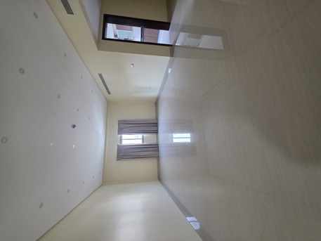 Mahooz, Apartments/Houses, BHD 355/month,  3 BR,  ?3BATHROOM Hall Kitchen Without Electricity Car Parking