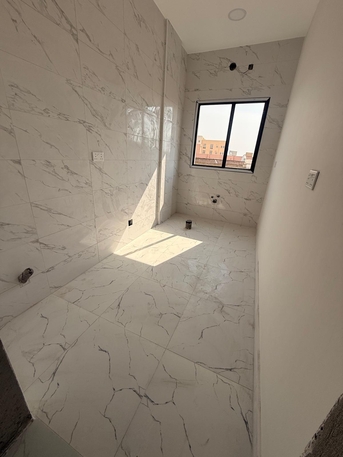 Salmaniya, Apartments/Houses, BHD 210/null,  1 BR,  1Bath,Ewa,parking,b-new Semi Furnished Flat Rent N Salmaniya@All Inclusive 33112437