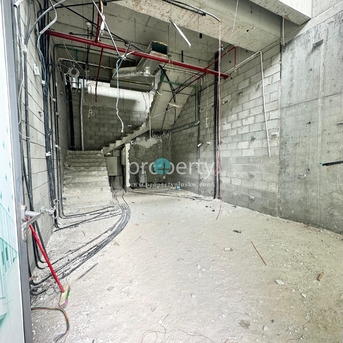 Kuwait City, Buildings, KWD 1250,  Prime Ground Floor Shop For Rent In Hawally