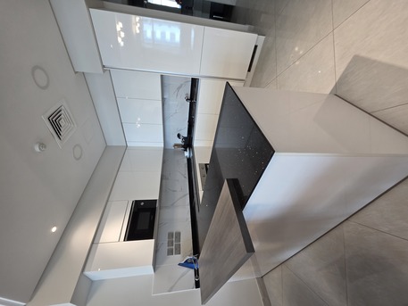 Juffair, Apartments/Houses, BHD 500/month,  2 BR,  *2BATHROOM Hall Kitchen Open Fully Furnished With Electricity Car Parking