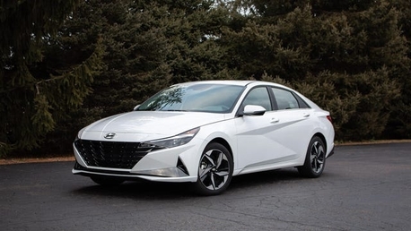 Riyadh, Travel, &ldquo;Airport &bull; Umrah &bull; City Travel &ndash; 24/7 Luxury Service&rdquo;