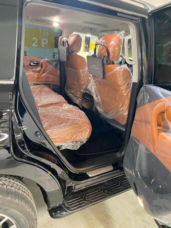 Cairo, Automotive, إيجار نيسان باترول بالسائق: قوة وراحة لرحل