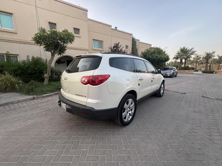 Riyadh, Vehicles, Cars & Trucks , SAR 16000,  Chevrolet Traverse,  2011,  Automatic,  250000 KM,  Cheverolet Traverse  One Owner 7 Seater Good Price