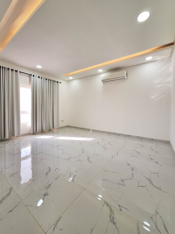 Jidhafs, Apartments/Houses, BHD 300/month,  3 BR,  For Rent: Semi-furnished Apartment In Jableh Habashi, Near The Main Road