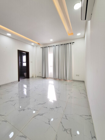 Jidhafs, Apartments/Houses, BHD 300/month,  3 BR,  For Rent: Semi-furnished Apartment In Jableh Habashi, Near The Main Road