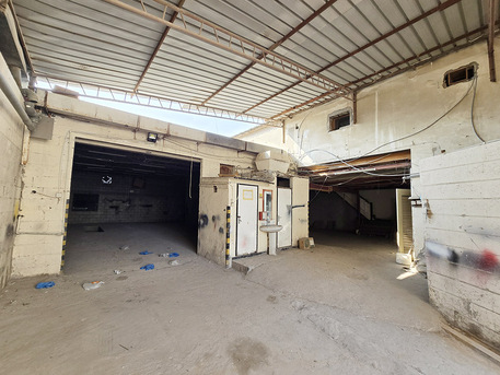 Salmabad, Factories, BHD 700,  300 Sq. Meter,  Workshop For Rent In Salmabad With Accomodation