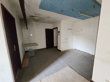 Salmabad, Factories, BHD 700,  300 Sq. Meter,  Workshop For Rent In Salmabad With Accomodation